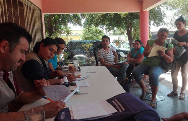 Jornaleros de Culiacán reciben apoyos económicos