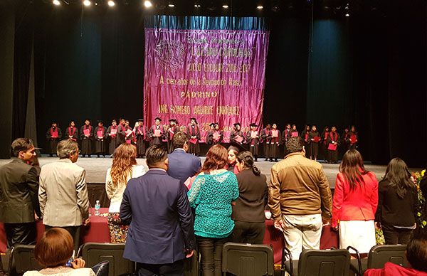 Preparatorias Lázaro Cárdenas de Balderas y Cuautitlán  Izcalli celebran clausura de cursos