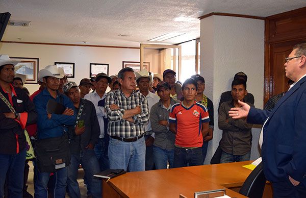 Se compromete CFE con antorchistas del Mezquital