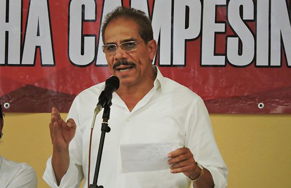 Muestra Francisco Domínguez cambio de actitud con Antorcha Campesina 