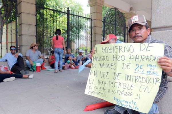 Reportaje: Maloro niega derechos elementales a humildes familias 