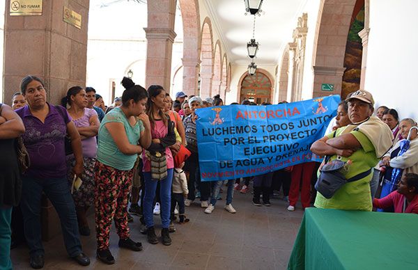 Habitantes de Escalerillas exigen validación de proyecto