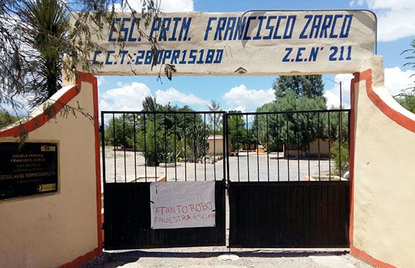   Padres de familia de la Escuela Primaria Francisco Zarco reanudarán clases