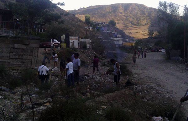 Habitantes de El cerrito exigen calle para acceso a la colonia