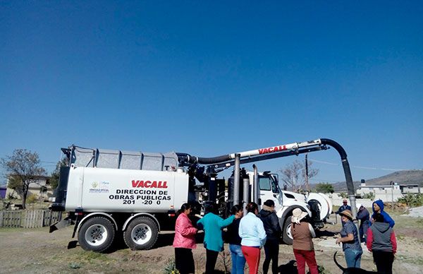 Gestionarán obras en San Agustín Tlaxiaca