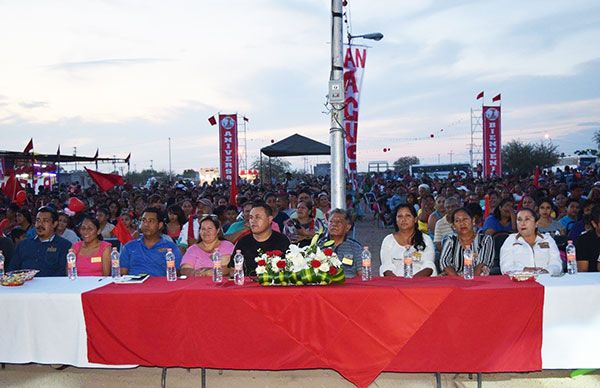  Colonos festejan dos años de lucha y trabajo en 