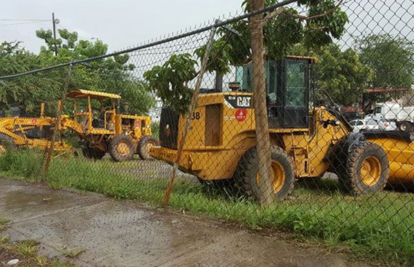 Edil de San Gabriel mantiene secuestrada maquinaria para obras rurales