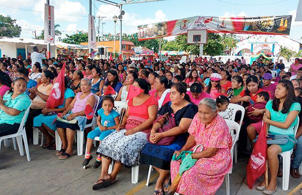  Crece Antorcha Popular en El Carmen 