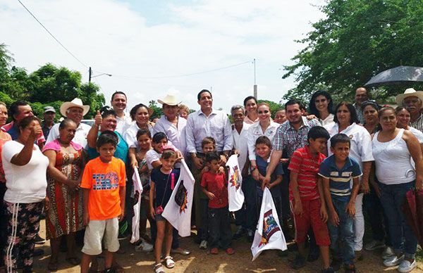 Inauguran tres ampliaciones eléctricas en Península de Villamoros