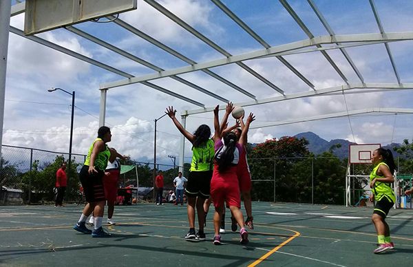 Destacada participación de jugadores del Cobaev46 en Estatal de Baloncesto.