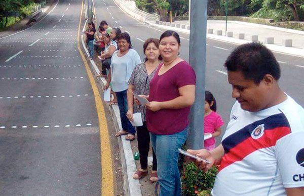 En Comala, agremiados llaman a solidarizarse con víctimas de los sismos