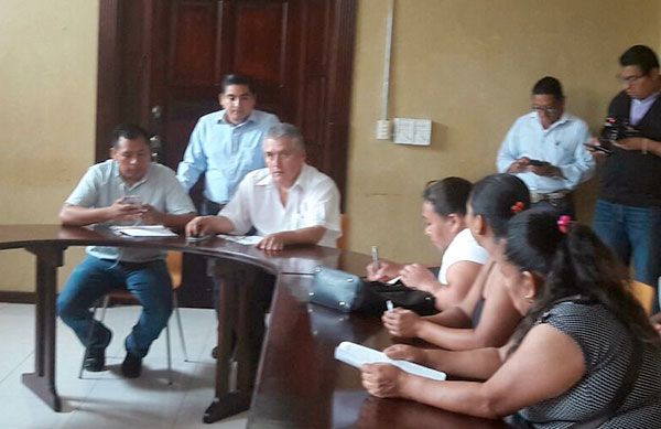 Piden audiencia con el alcalde de Huejutla