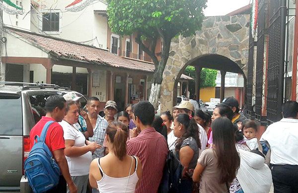 Esperan audiencia con alcalde de Huejutla