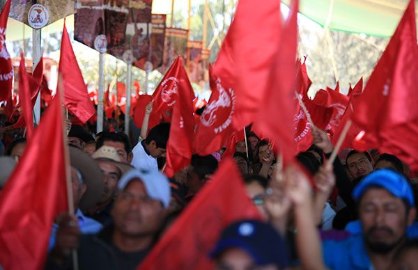 Colorido y alegría en reunión de 12 mil antorchistas en Miahuatlan