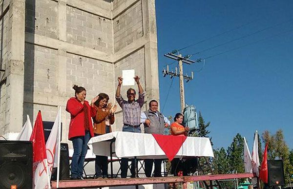 Liberan camino en Calamanda gracias a lucha antorchista 