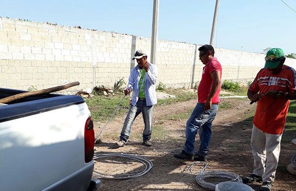 Gestionan en CFE para el suministro  de electricidad en nueva obra y en colonias de Kanasín