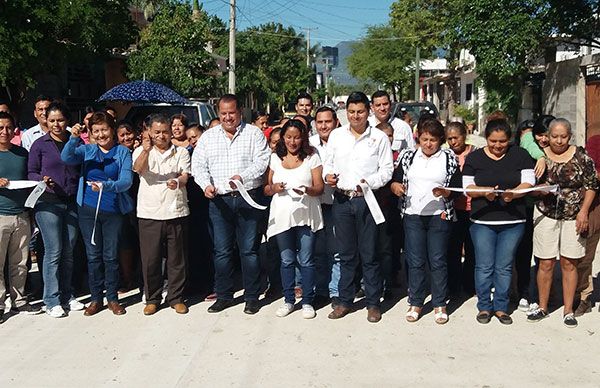 Inauguración de la calle Juan Escutia en la colonia Niños Héroes  