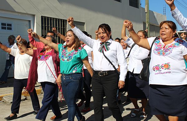 Escuelas antorchistas conmemoran el 107 Aniversario de la Revolución Mexicana