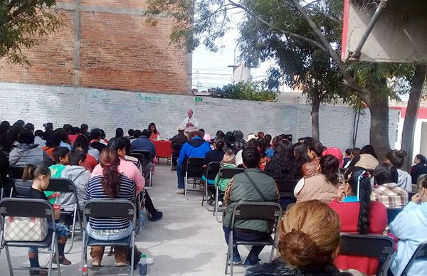 Educar al pueblo, una de las tareas de Antorcha