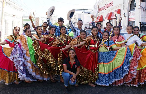 Entrevista: Llevar la cultura al pueblo, el propósito de Los Grupos Culturales Nacionales del MA