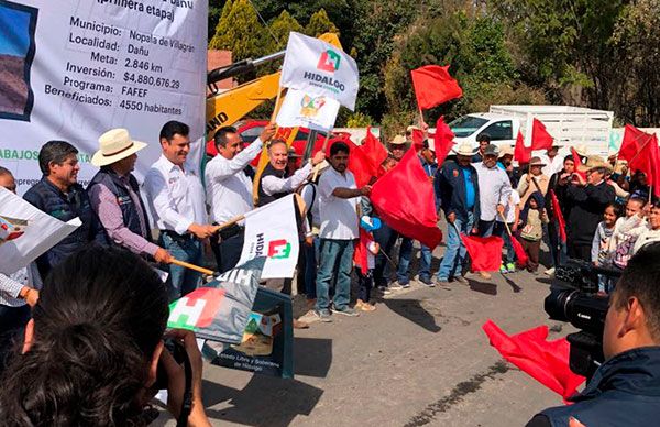 Antorcha promueve vías de comunicación en comunidades de Nopala