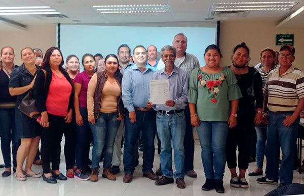 Antorcha y la CFE firman minuta de trabajo