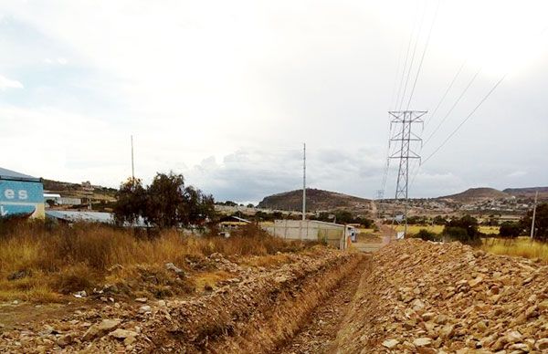 Después de 20 años están por iniciar obra de agua potable en colonia La Loma