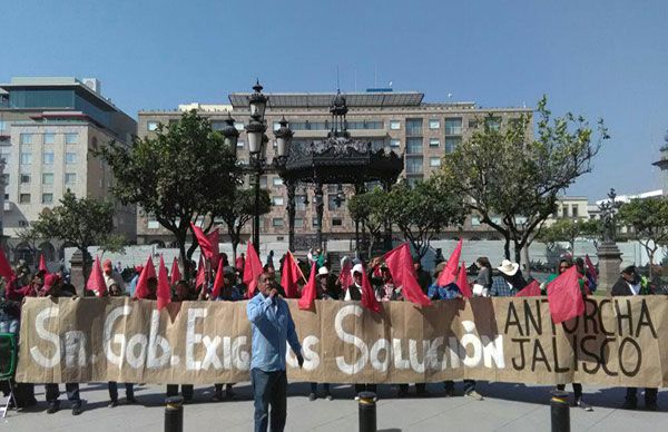 Llevan Antorchistas tres días instalados en plantón en el Centro de Guadalajara.