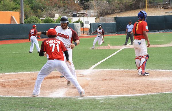 Campeche pasa a la final de béisbol amateur