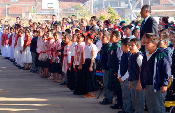 El CEMACM festeja tres años de lucha