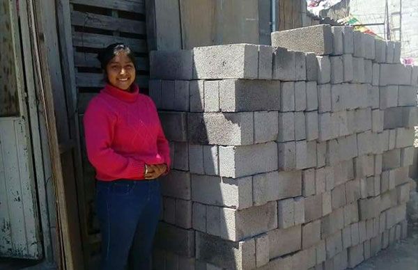 Antorcha entrega cien paquetes de material para mejoramiento de vivienda en Iztapalapa