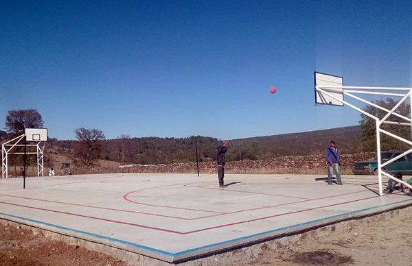  Bajío de Milpillas ya tiene cancha de usos múltiples