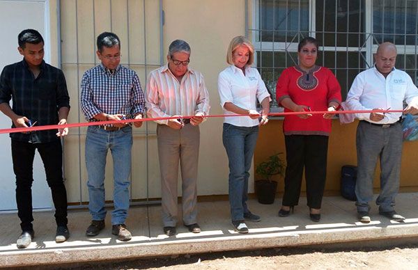 Telebachillerato del Refugio estrena instalaciones 