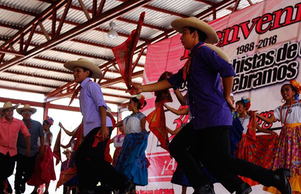  Cualác festeja 30 años de antorchismo 