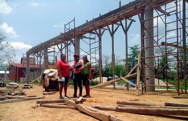 Cancha techada, logro de la lucha organizada