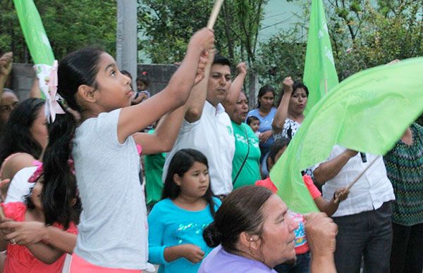 Continúa Lázaro Espinosa su recorrido por Jaumave