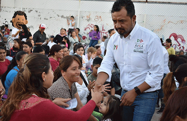 Campaña de Lucía de Lira y Osvaldo ávila  impacta en redes sociales