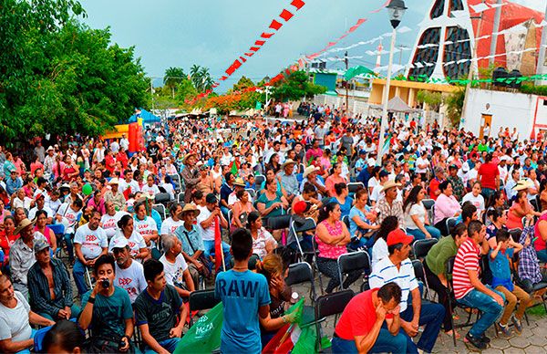 Respalda pueblo de Gabriel Zamora el proyecto de José Meza