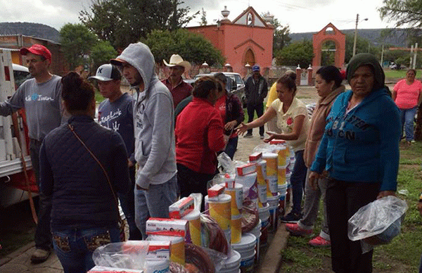 En Lagos de Moreno resuelven problema de habitabilidad de familias antorchistas