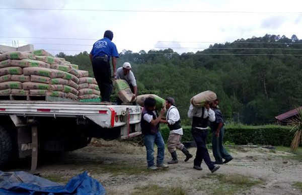 Bienestar es lo que lleva Antorcha a familias de Unión Vista Hermosa