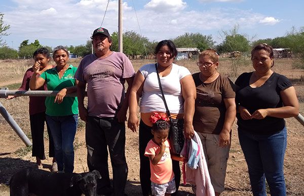 Cerrillos Uno en pie de lucha con Antorcha