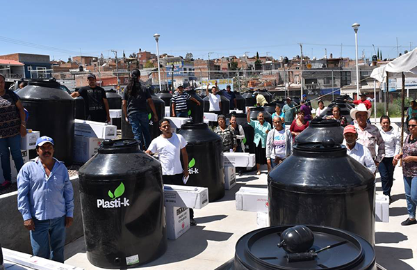 Comienza entrega de calentadores solares en Aguascalientes