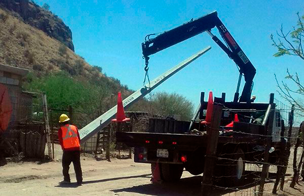 Antorcha gestiona extensión de electrificación en  Matancillas, Mexquitic