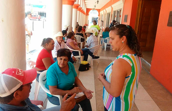 Antorchistas se plantan en Jiménez; exigen al alcalde que ejecute presupuesto para un albergue estudiantil