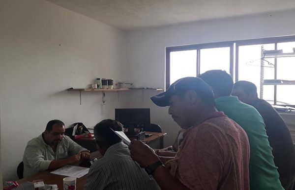 Familias de Chicontepec exigen introducción de la red de drenaje sanitario