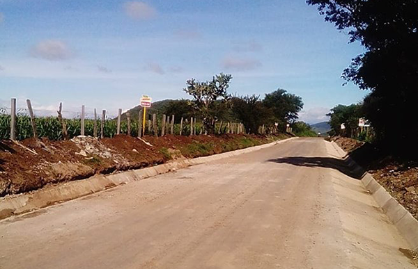 Llega al 70 por ciento de avance obra carretera en San Gabriel