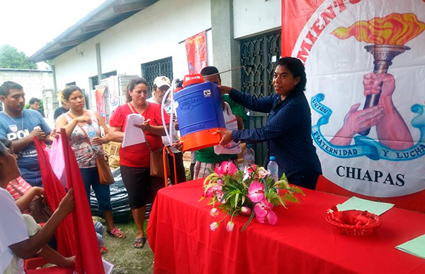 Apoyos para el campo y electrificación entrega Antorcha en Tuzantán