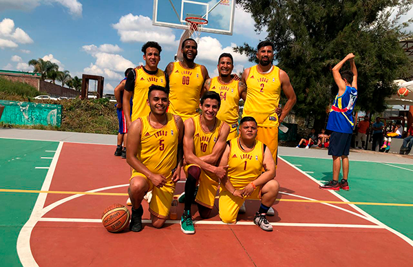  Reconocen alta competencia en  VIII Torneo de Basquetbol organizado por Antorcha