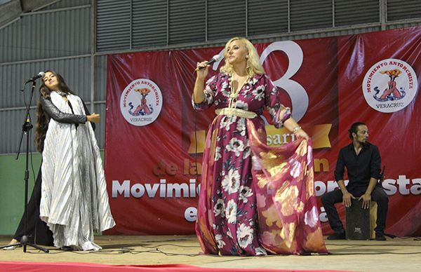 Colonos celebran 33 aniversario de Antorcha en Córdoba