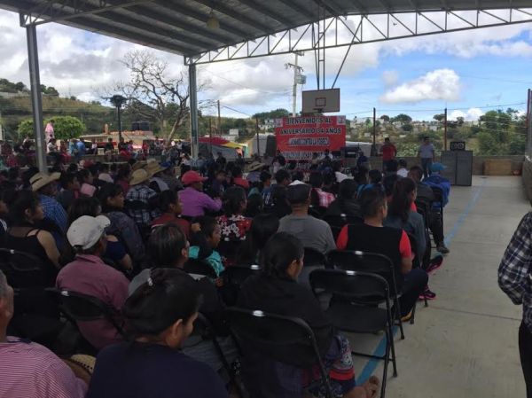 Antorchistas de Temalacatzingo celebran 34 años de lucha organizada 